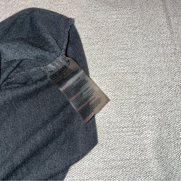 Gymshark Cross Back Open Back Semi Cropped Lightweight Hoodie - Picture 6 of 9